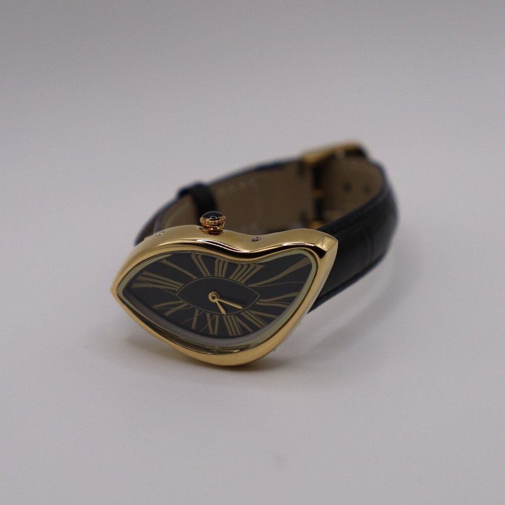 Time Warp Women’s 28mm Gold Watch – Black Dial, Gold Roman Numerals, Sapphire